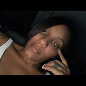 Meet your Posher, Nina